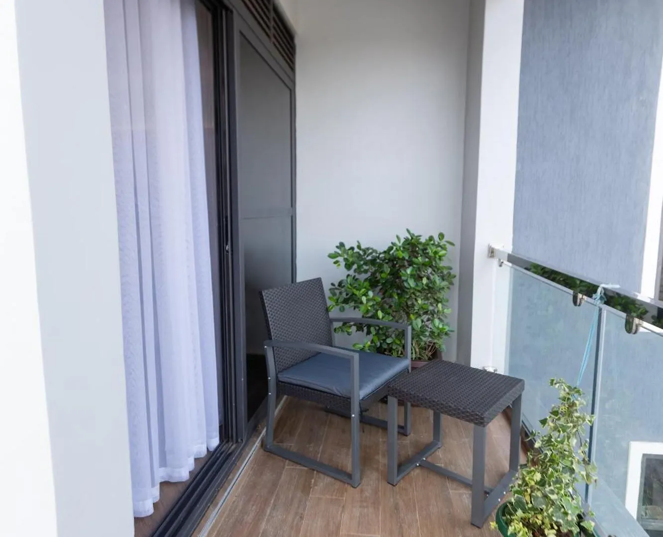 Smartzil Apartment Kampala 0*,  Uganda